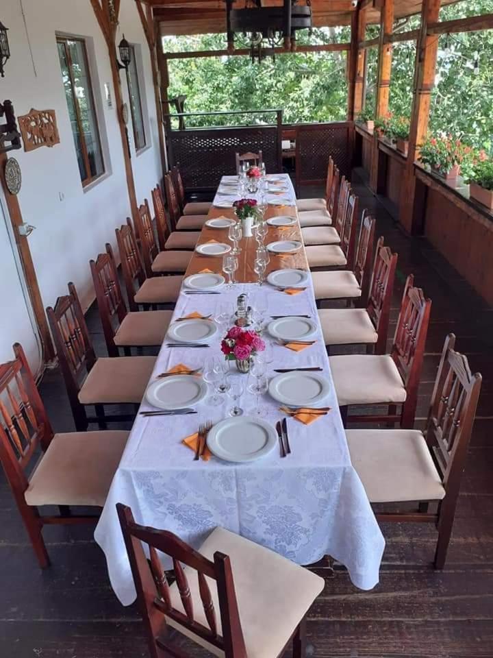 Отель Casa Boiereasca Яссы Экстерьер фото